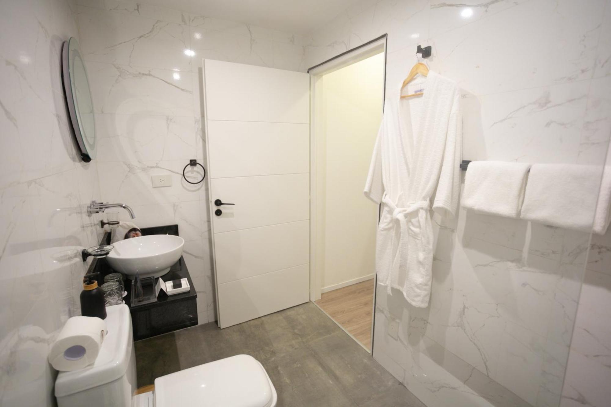 Undici Republica De La Boca Hotel บัวโนสไอเรส ภายนอก รูปภาพ